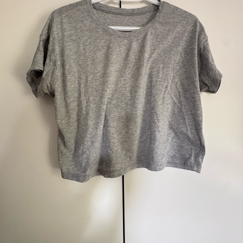 lululemon athletica Cates gray Short Sleeve Tee - heathered core light grey